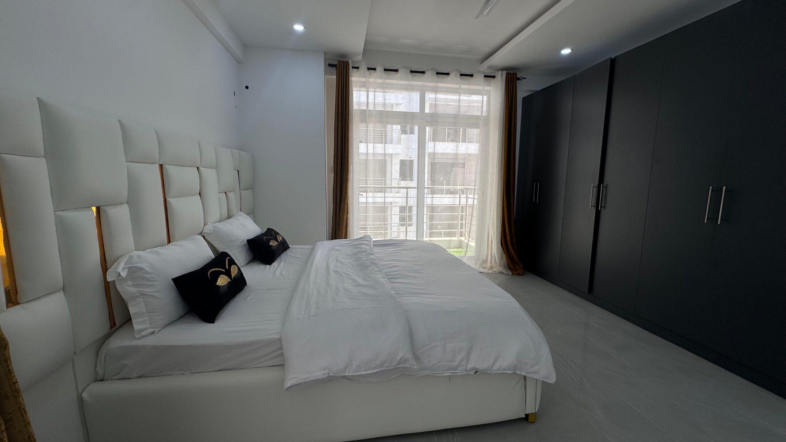 WhatsApp Image 2024-12-17 at 7.15